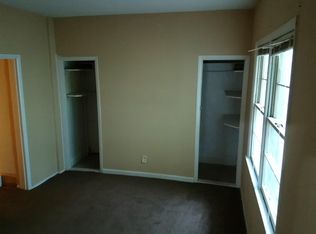 1022 Ridenbaugh St, Saint Joseph, MO 64501