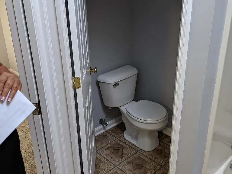 2917 Woodbrook Ct — Photo 10