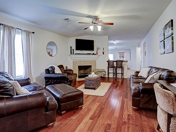 4th image of 9726 Woody Oaks Dr