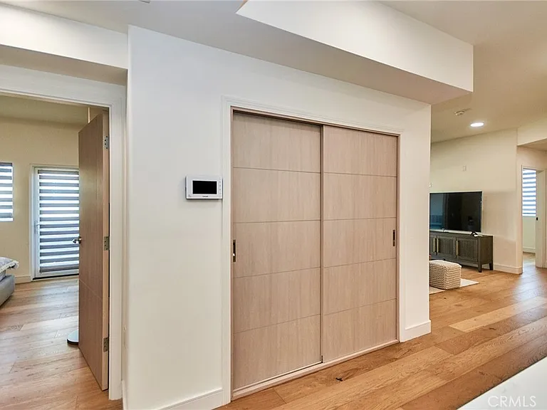 820 S Wilton #304 — Photo 33