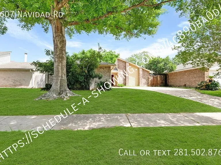 6607 Navidad Rd — Photo 1