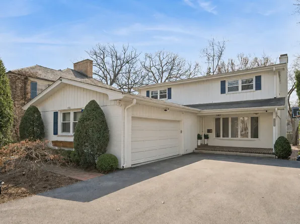 1256 Asbury Ave, Winnetka, IL 60093