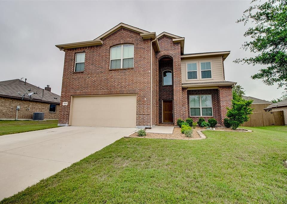 1st image of 1421 Glenwood Dr