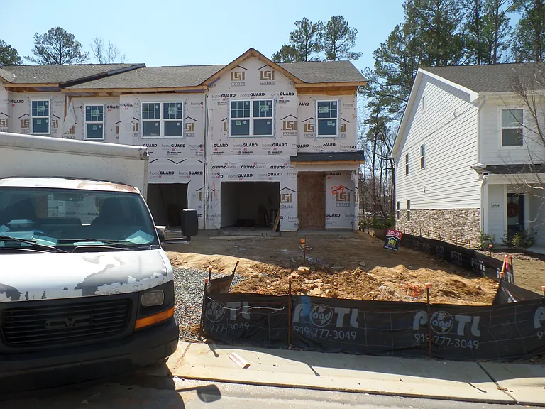 6910 Eddy Point Ln — Photo 14