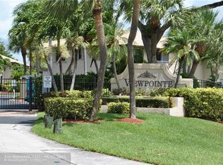 5571 Lakeside Dr APT 104, Margate, FL 33063
