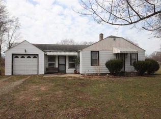 56803 Greenlawn Ave, Osceola, IN 46561