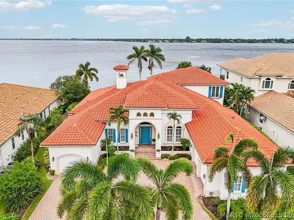 118 SW Palm Cove Dr, Palm City, FL 34990