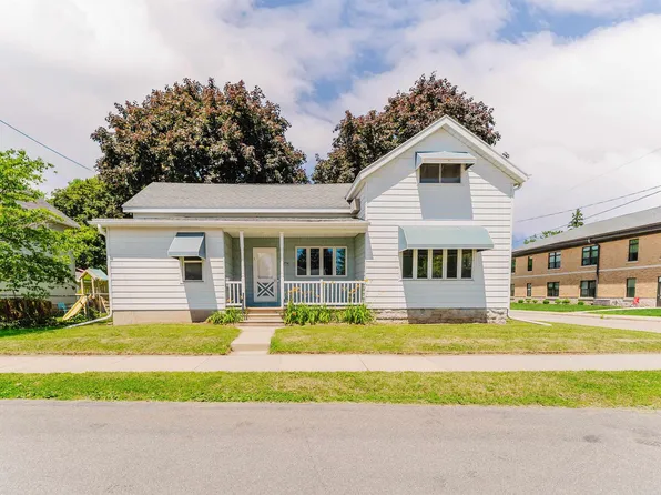 234 W 18th Ave, Oshkosh, WI 54902