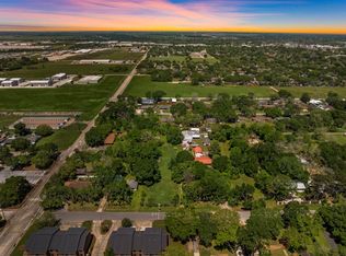 903 Brooks Ave, Rosenberg, TX 77471