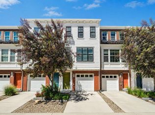 515 Nolanfield Vlg NW, Calgary, AB T3R 0T9