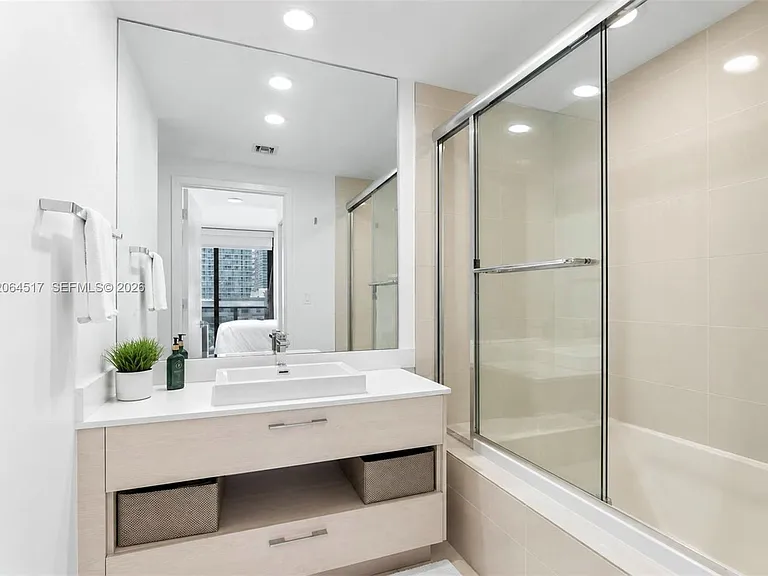 55 SW 9th St #1105 — Photo 7