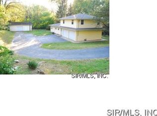 10 Canna Dr, Collinsville, IL 62234