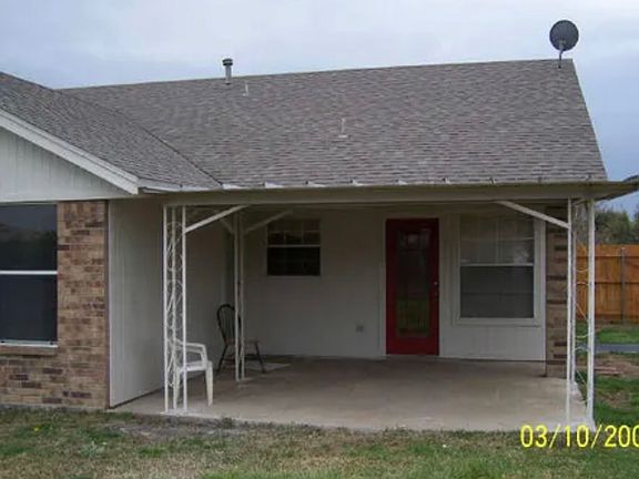 2nd image of 769 Windridge Ln