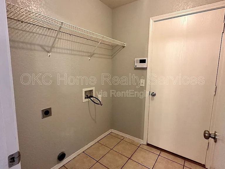 5520 Bush Creek Way — Photo 20