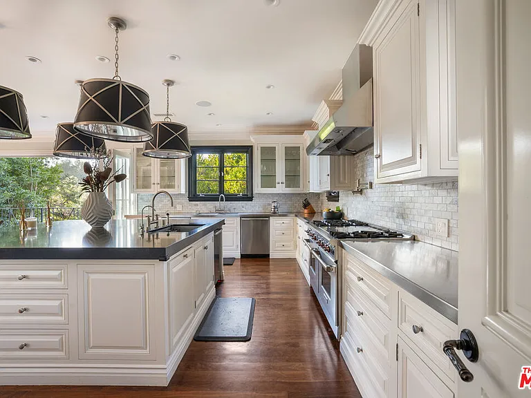 10847 Bellagio Rd — Photo 14