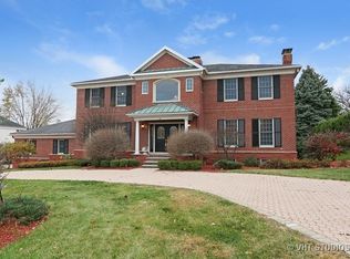 21 Kimberley Cir, Oak Brook, IL 60523