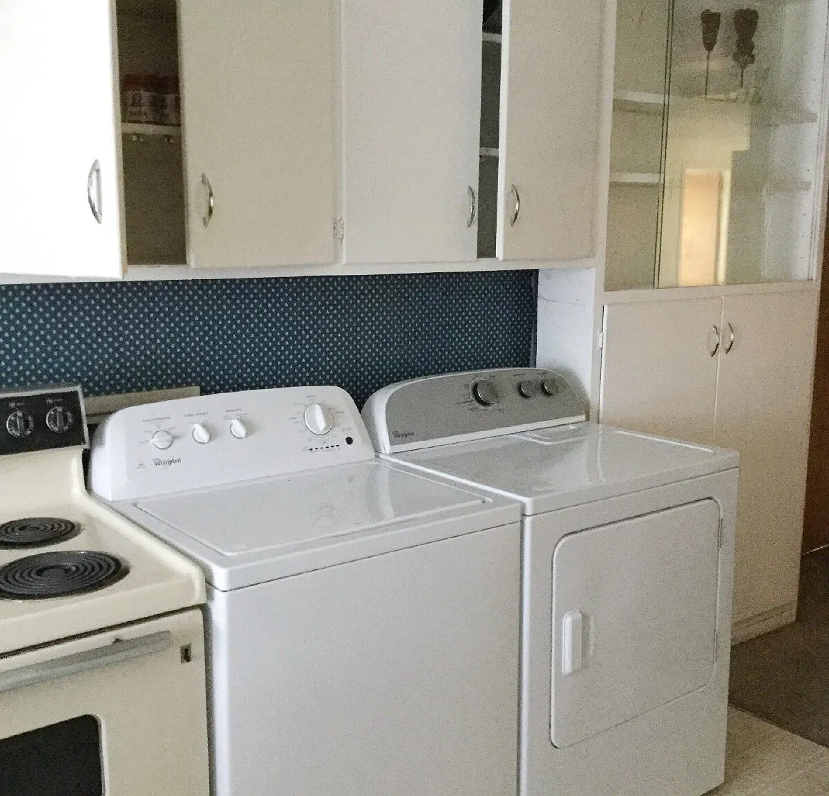 3 bed, 2.0 bath, $2,100 — Photo 4