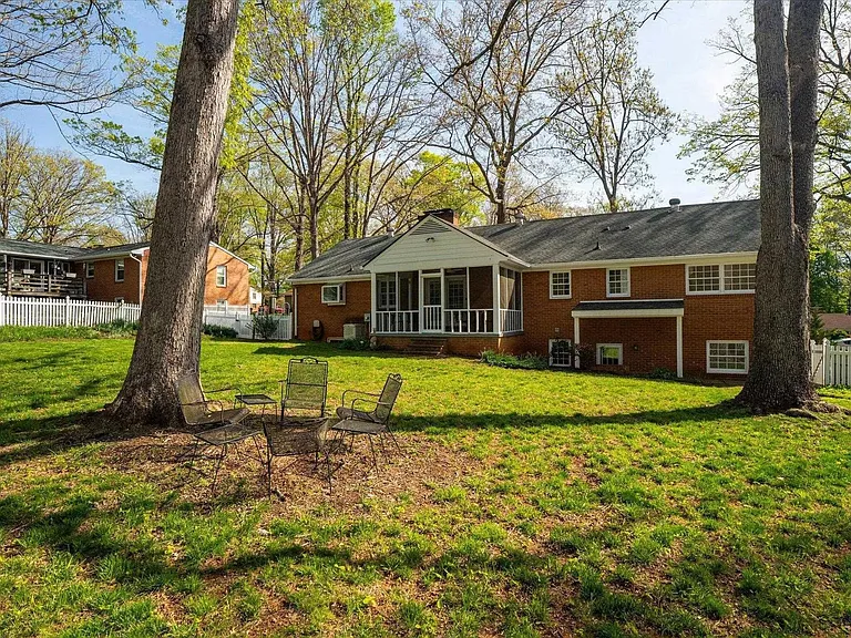 503 Carrsbrook Dr — Photo 9