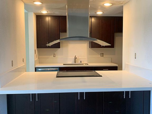 3rd image of 9923 Paseo Montalban APT B