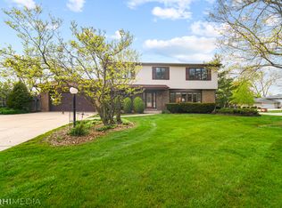12756 S Ponderosa Dr, Palos Heights, IL 60463