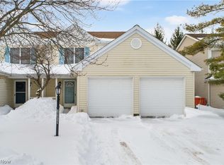 20851 Springfield Cir, Strongsville, OH