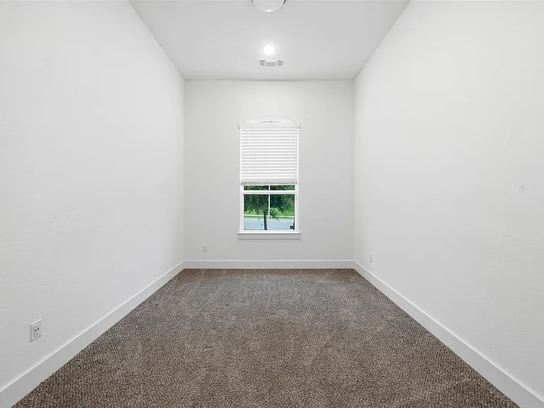 1220 Calendula Trl — Photo 26