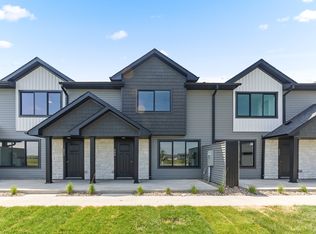 595 Hart Ln, Ankeny, IA 50021