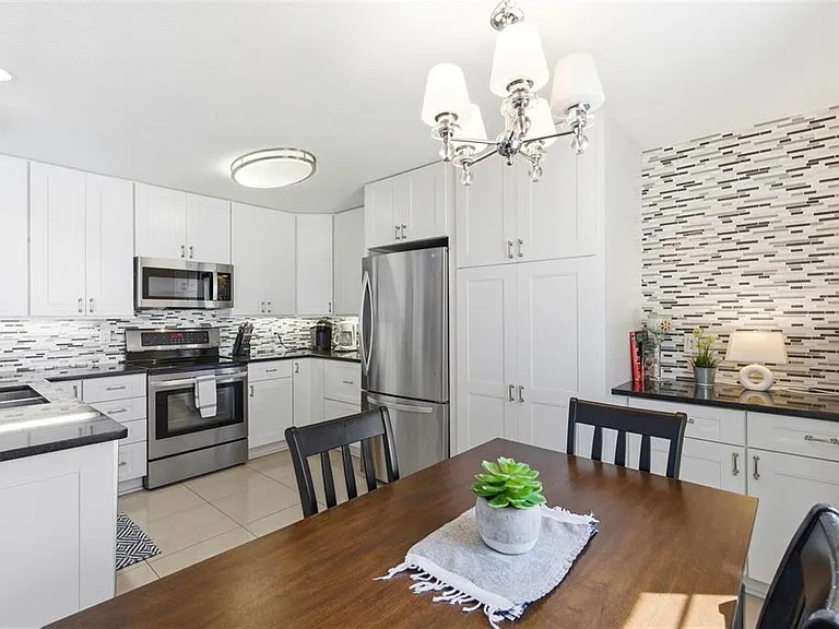 5280 Coquina Key Dr SE #A — Photo 10
