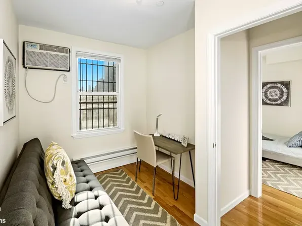 14 West 87th Street image 11 of 14