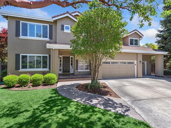 3rd image of 1074 Foxhurst Way