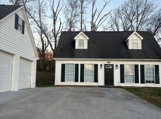 750 Thorngrove Pike, Strawberry Plains, TN 37871