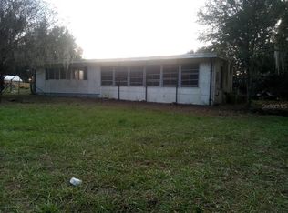 15886 SE 261st Ave, Umatilla, FL 32784