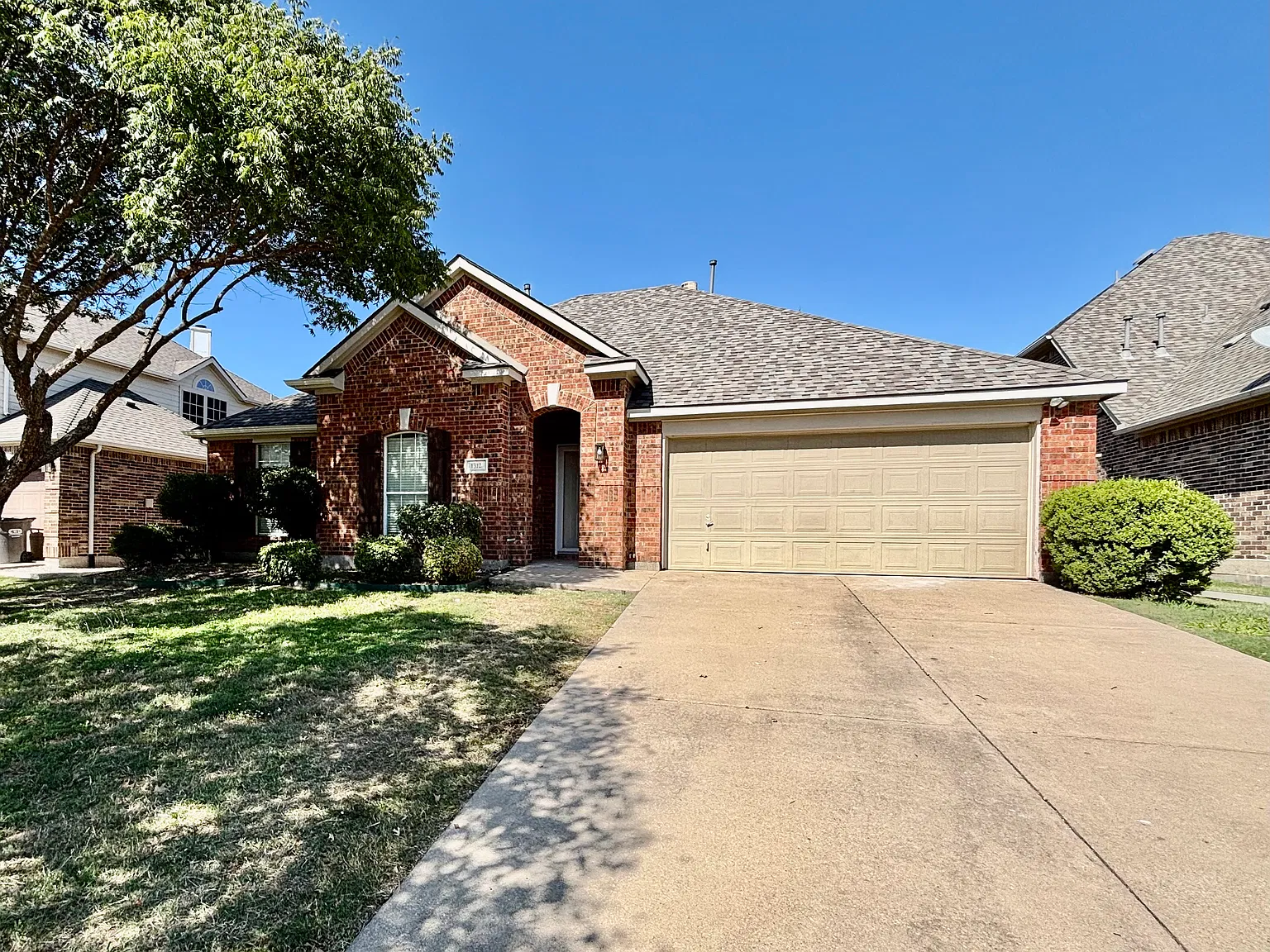 3 bed, 1804 sqft, $2,195 — Photo 3
