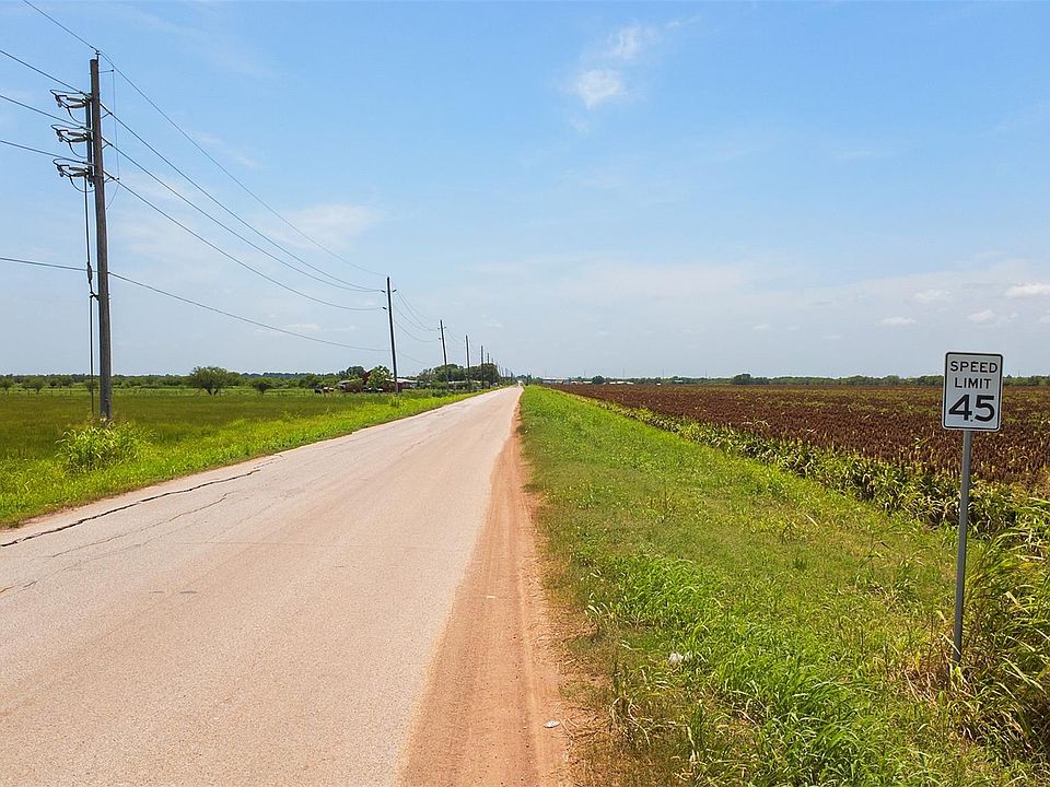 2nd image of TRACT 10 Jurica Rd
