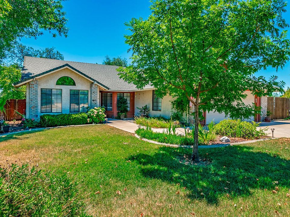 1st image of 4518 Crimsonwood Dr
