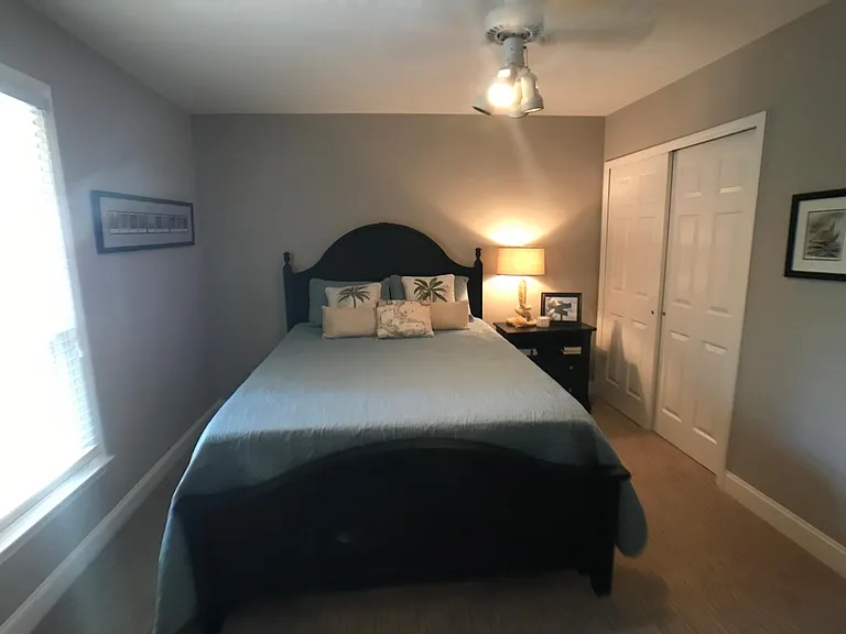 Guest Bedroom with Queen Tempurpedic Mattress