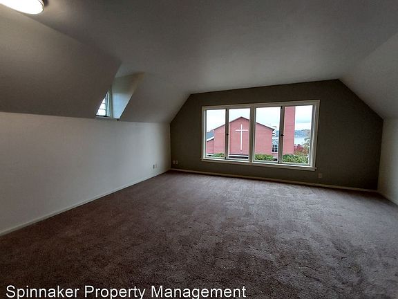 3rd image of 404 N Tacoma Ave #5