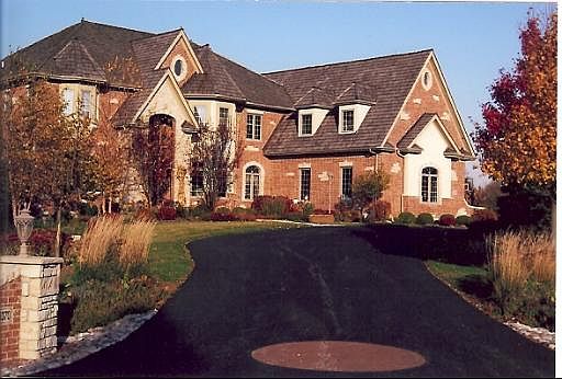 1st image of 16370 Thoroughbred Dr
