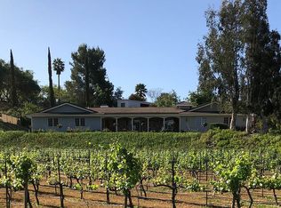 920 Serenidad Pl, Oak View, CA 93022
