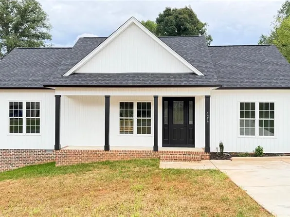 7219 Wanda Vista Ln, Pfafftown, NC 27040