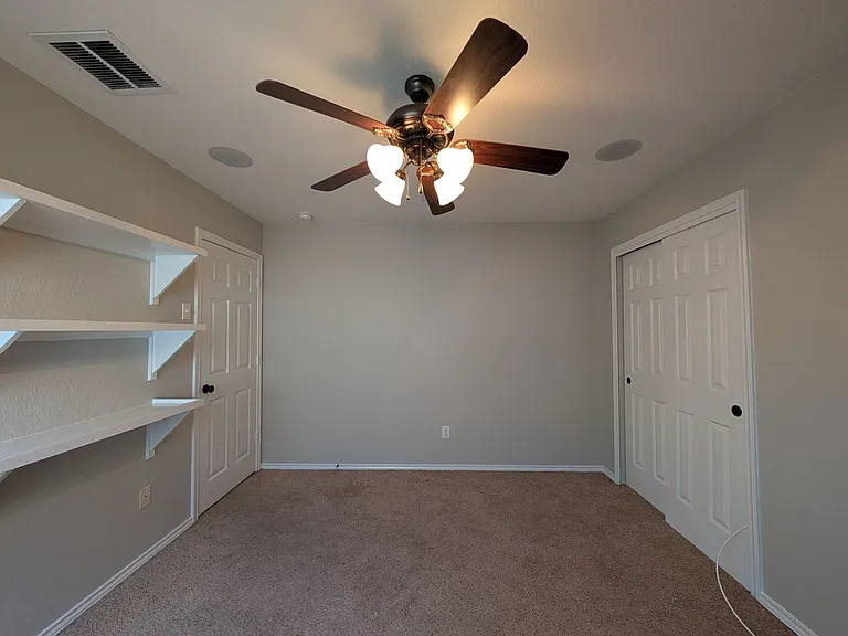 2937 Post Oak Cir — Photo 24