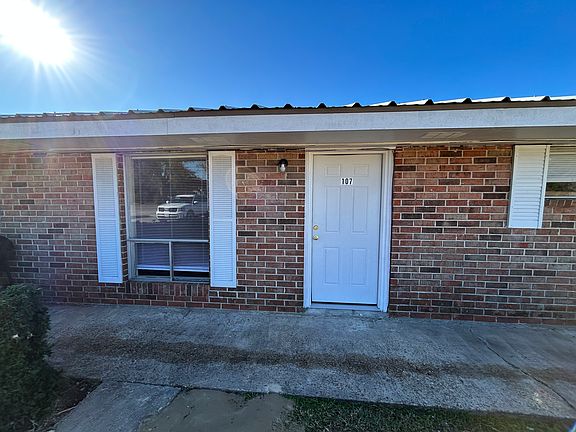 2nd image of 141 Starlin Dr APT 107