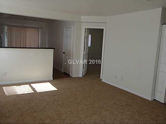 2nd image of 1994 Spiers Ave