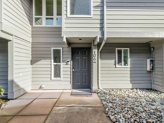 3rd image of 10007 NE 12th St APT 106