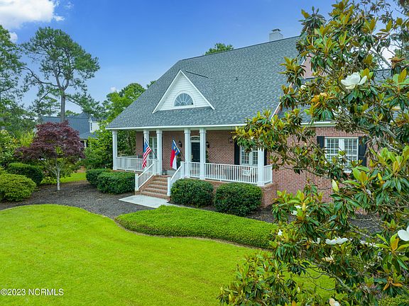 2nd image of 4366 Gauntlet Drive SE