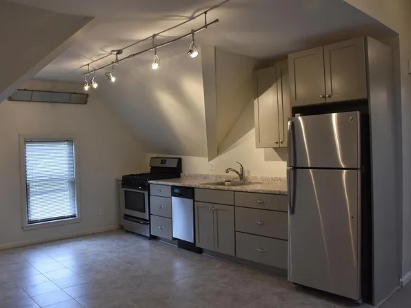 22 Buena Pl APT 5, Rochester, NY 14607