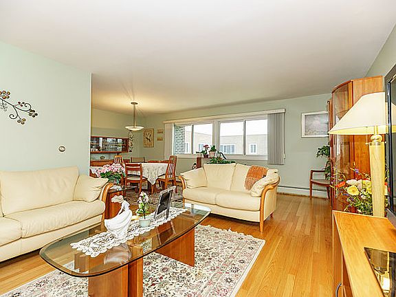 4th image of 10015 Beverly Dr APT 410