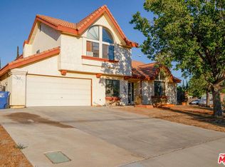 42402 52nd St W, Quartz Hill, CA 93536
