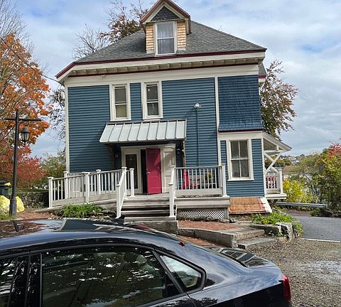2nd image of 659 Southbridge St Unit 1