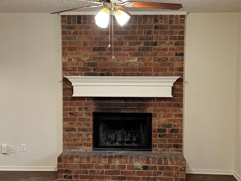 2nd image of 2308 Indigo Ln